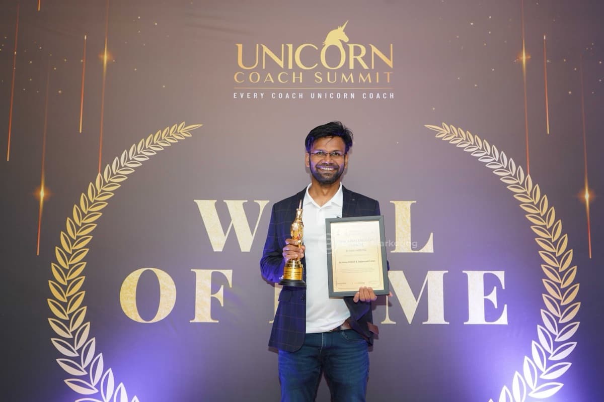 Jagan at the Unicorn Coach Summit Wall of Fame